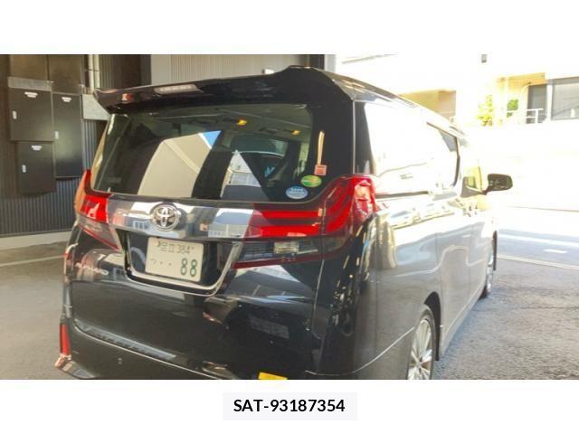 Toyota ALPHARD 2017-09 7271437-4