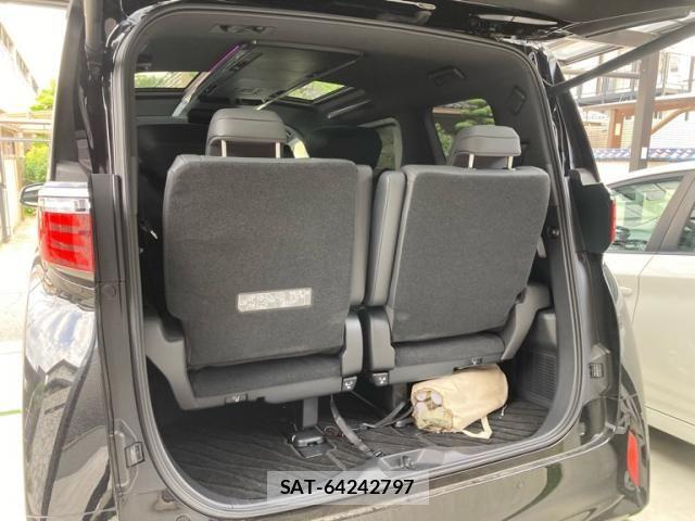Toyota ALPHARD 2025-06 7271407-8