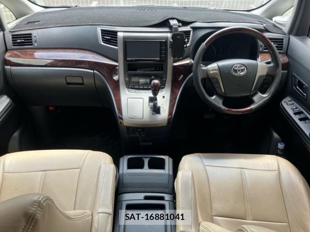 Toyota ALPHARD 2011-12 7271447-14