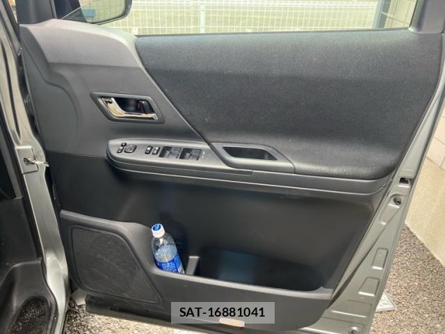 Toyota ALPHARD 2011-12 7271447-23