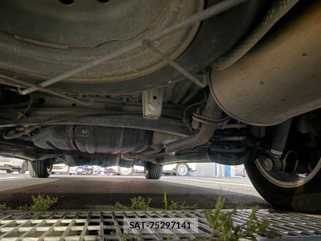 Toyota ALPHARD 2004-06 7271449-9