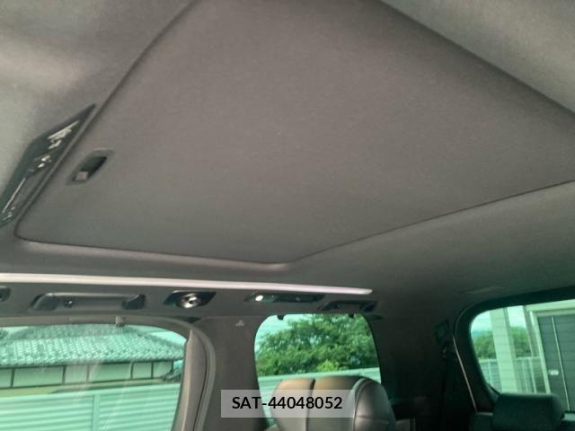 Toyota ALPHARD 2019-04 7325393-10
