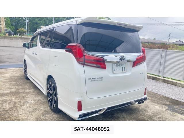 Toyota ALPHARD 2019-04 7325393-24