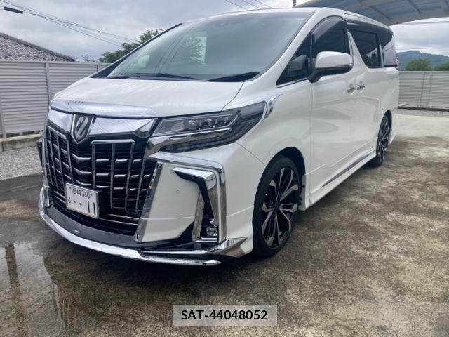 Toyota ALPHARD 2019-04 7325393-2