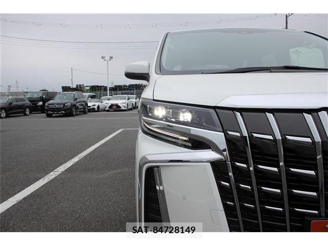 Toyota ALPHARD 2018-07 7325409-17