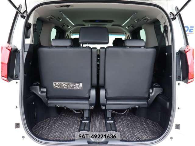 Toyota ALPHARD 2019-12 7325391-13