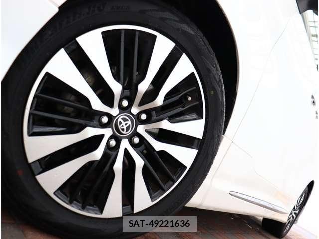 Toyota ALPHARD 2019-12 7325391-26