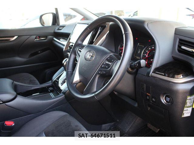 Toyota ALPHARD 2020-12 7325412-12