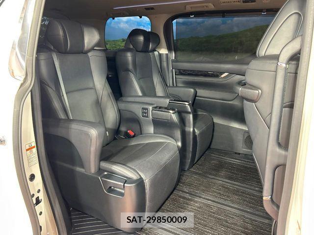 Toyota ALPHARD 2021-02 7325385-8
