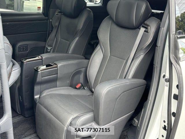 Toyota ALPHARD 2023-11 7325324-9