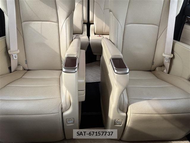 Toyota ALPHARD 2016-05 7325411-16