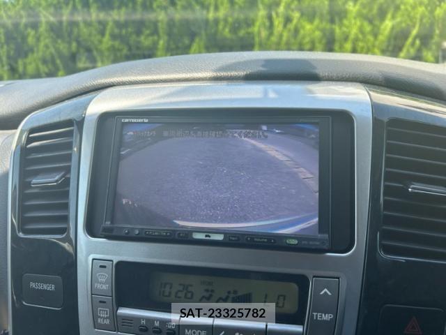 Toyota ALPHARD 2004-02 7325426-18