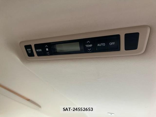 Toyota ALPHARD 2013-07 7325422-13