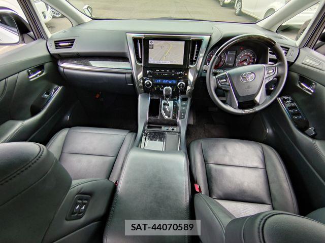 Toyota ALPHARD 2020-05 7325395-2