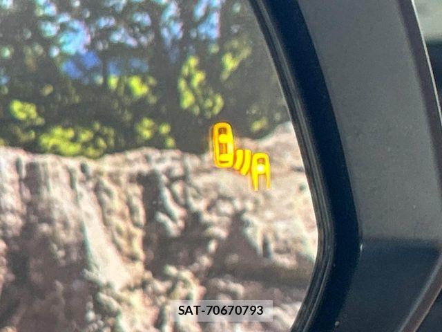 Toyota ALPHARD 2021-05 7325386-7