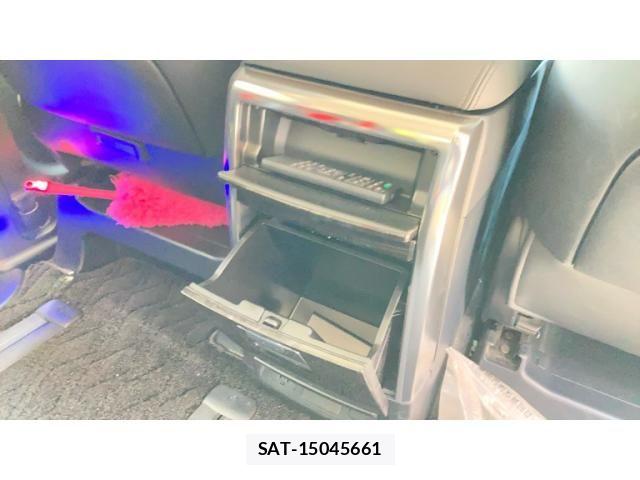 Toyota ALPHARD 2021-07 7325392-27