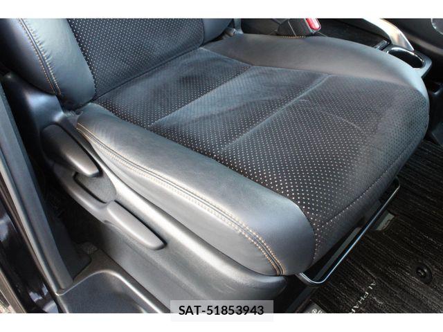 Toyota ALPHARD 2021-03 7325408-15