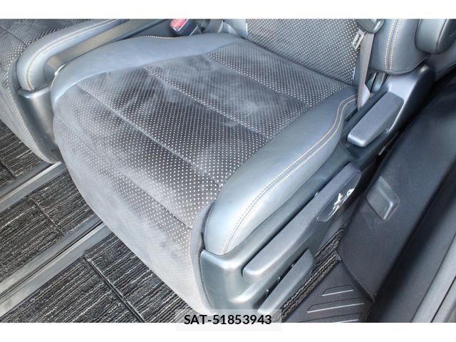 Toyota ALPHARD 2021-03 7325408-18