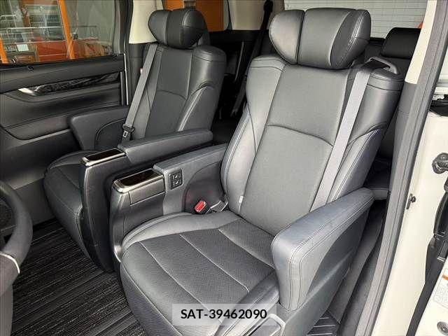 Toyota ALPHARD 2019-07 7325402-18