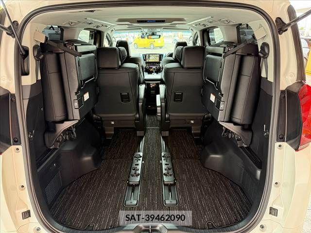 Toyota ALPHARD 2019-07 7325402-22