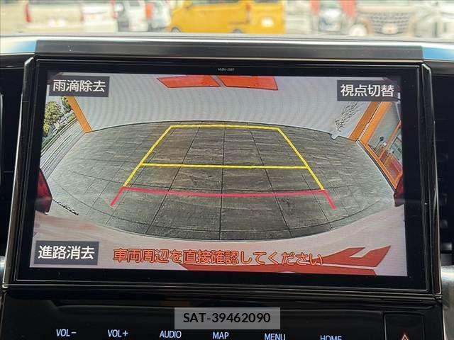Toyota ALPHARD 2019-07 7325402-24