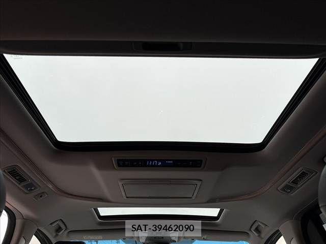 Toyota ALPHARD 2019-07 7325402-2