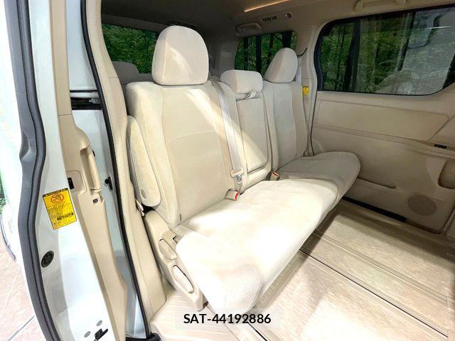 Toyota ALPHARD 2010-06 7325421-8