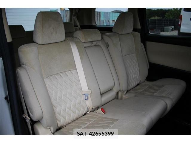 Toyota ALPHARD 2021-03 7325417-14