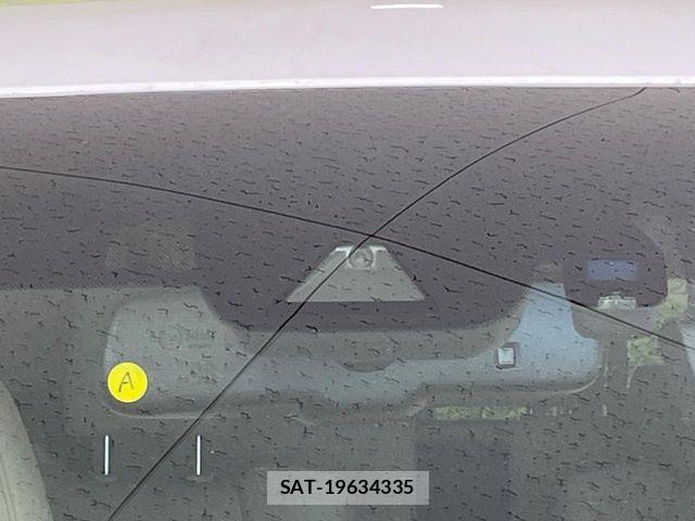 Toyota ALPHARD 2019-09 7325405-3