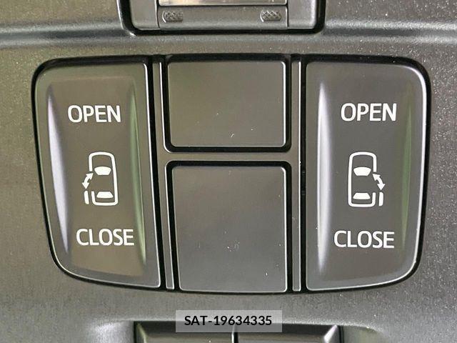 Toyota ALPHARD 2019-09 7325405-6