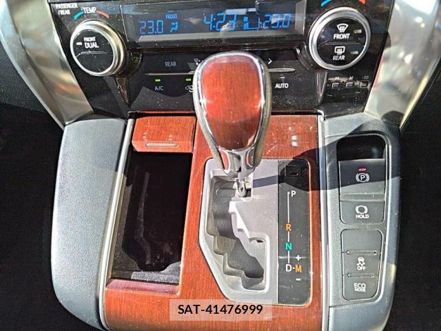 Toyota ALPHARD 2015-06 7356685-16