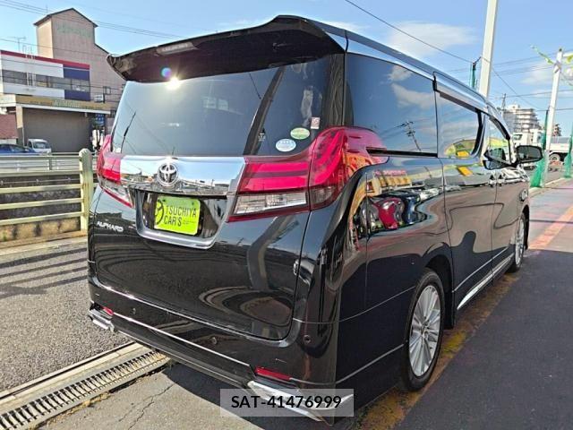 Toyota ALPHARD 2015-06 7356685-1