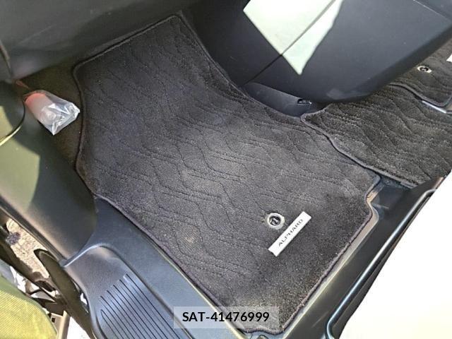 Toyota ALPHARD 2015-06 7356685-19