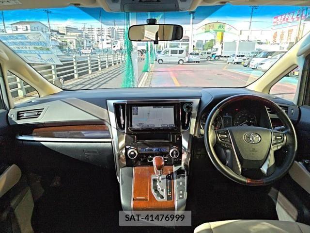 Toyota ALPHARD 2015-06 7356685-2