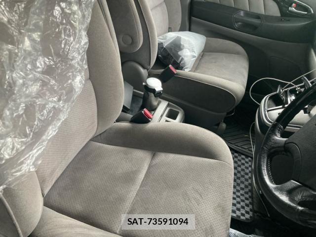Toyota ALPHARD 2006-05 7356694-9