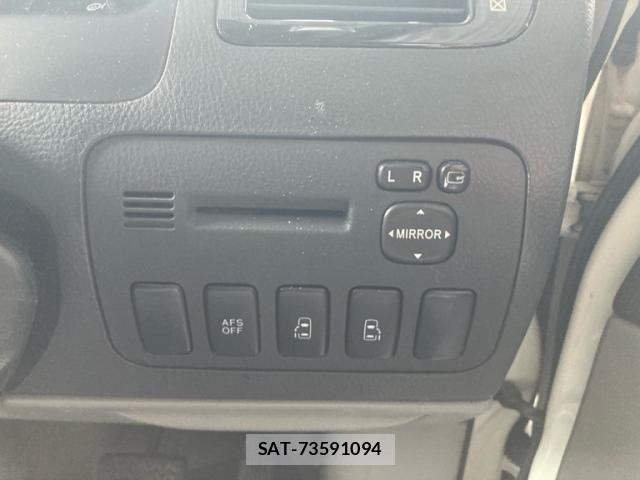 Toyota ALPHARD 2006-05 7356694-11