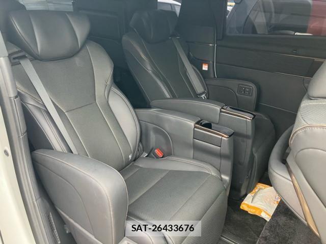 Toyota ALPHARD 2023-09 7356629-10