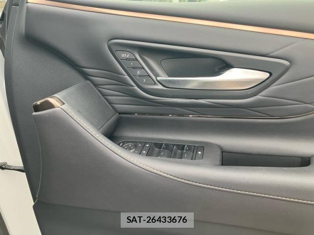 Toyota ALPHARD 2023-09 7356629-16