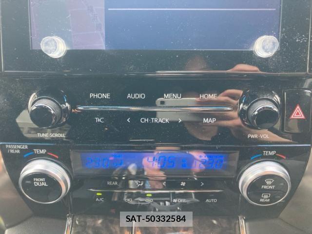 Toyota ALPHARD 2021-07 7356666-17