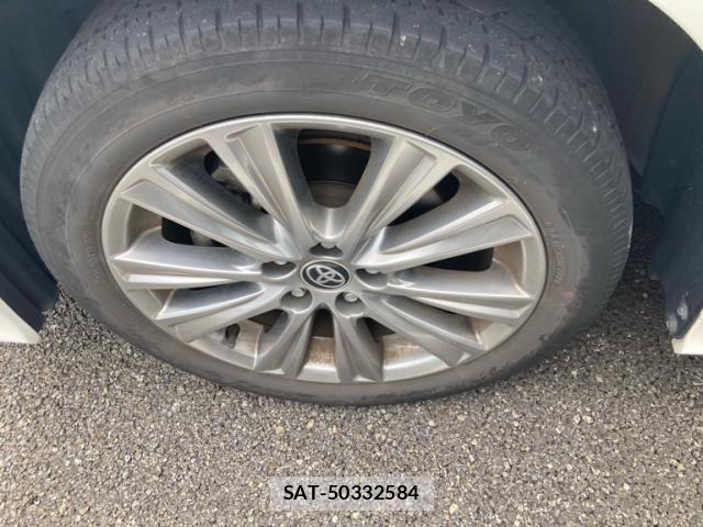 Toyota ALPHARD 2021-07 7356666-24