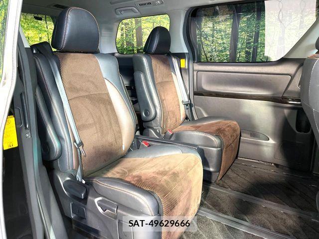 Toyota ALPHARD 2014-12 7356688-9