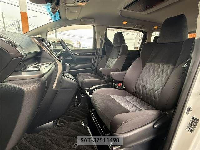 Toyota ALPHARD 2019-02 7356676-16