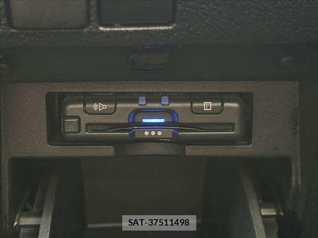 Toyota ALPHARD 2019-02 7356676-5