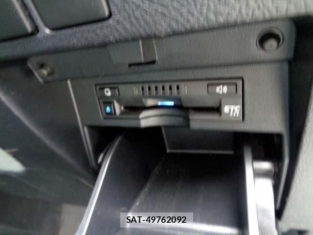Toyota ALPHARD 2021-05 7356670-11