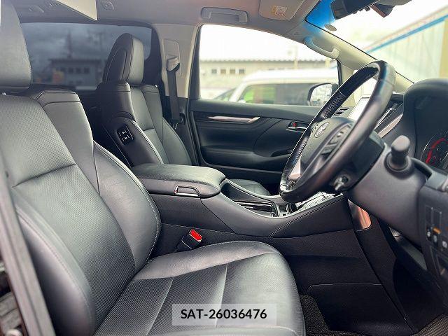 Toyota ALPHARD 2021-04 7356668-3