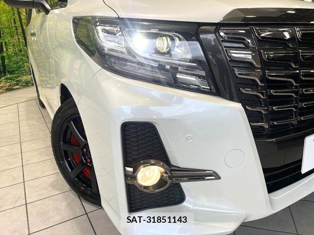 Toyota ALPHARD 2017-04 7356680-12