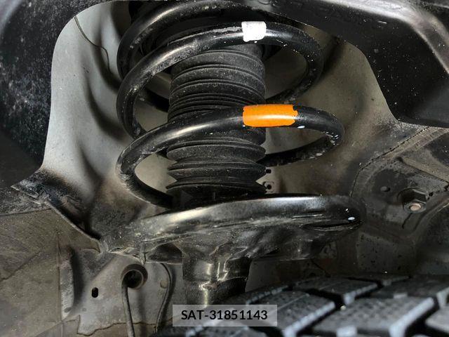 Toyota ALPHARD 2017-04 7356680-19