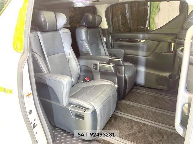 Toyota ALPHARD 2021-01 7356659-8
