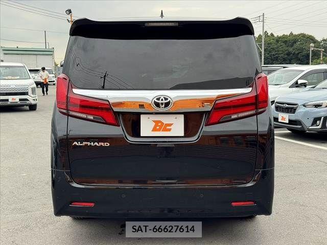 Toyota ALPHARD 2018-04 7356667-13