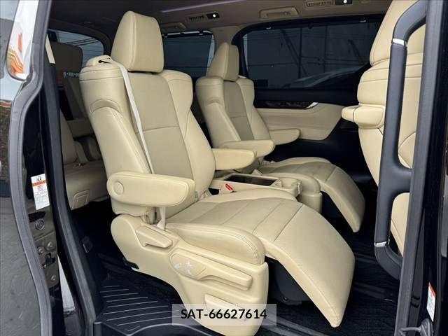 Toyota ALPHARD 2018-04 7356667-19